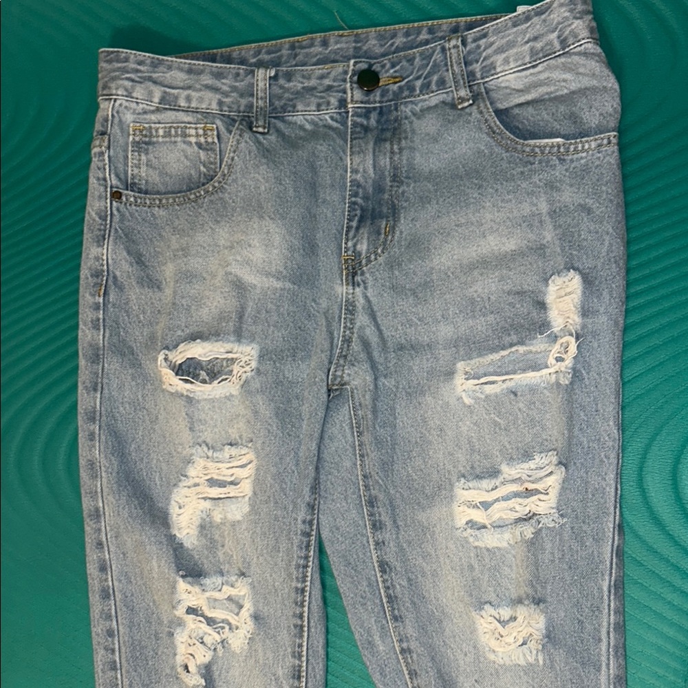 Men’s Forever 21 Light Blue Distressed Skinny Jeans Size 30